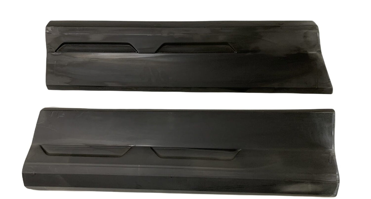 2X NOWE ORYGINALNE LISTWY LISTWA DRZWI TYLNE AUDI Q2 81A853970F 81A853969F