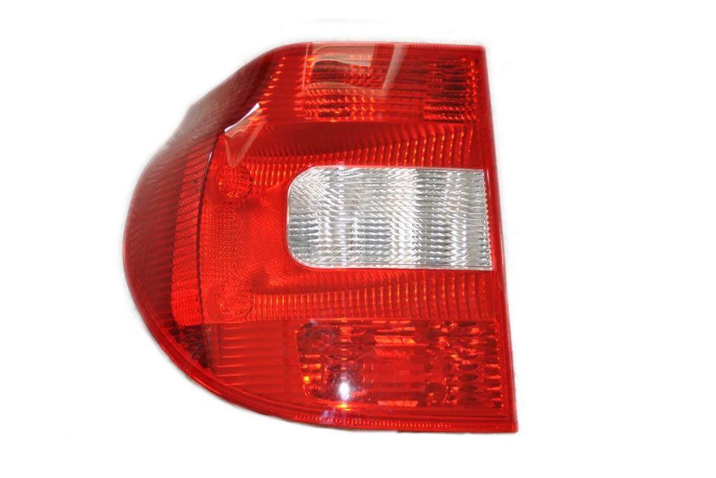 2X NEW OE REAR LAMP LAMP SET SKODA YETI 5L0945096 5L0945095